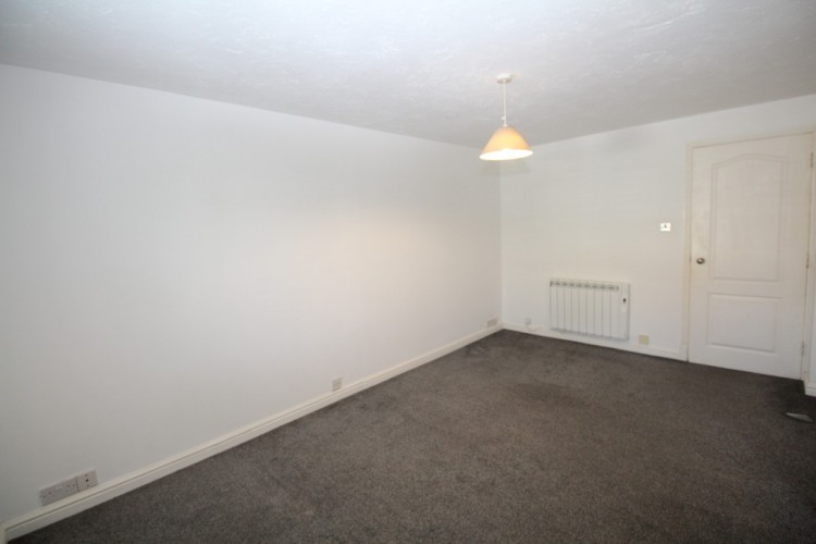 Images for Morse Close, Pewsham, Chippenham