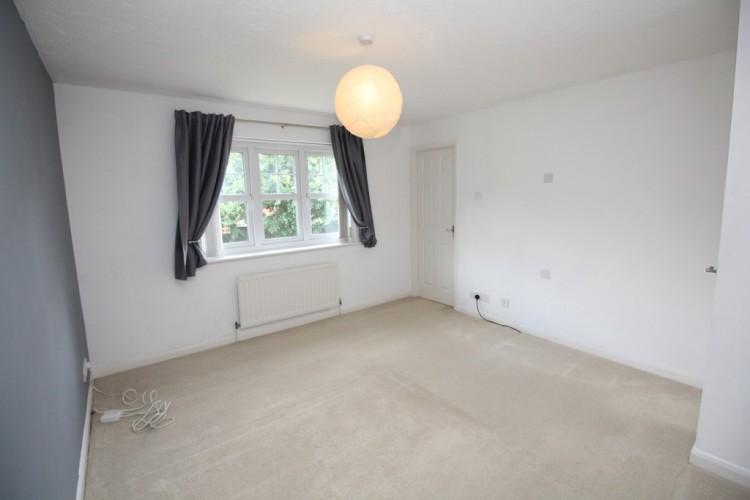Images for Woodpecker Mews, Cepen Park North, Chippenham