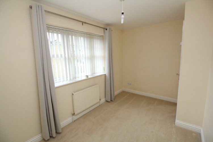 Images for Woodpecker Mews, Cepen Park North, Chippenham