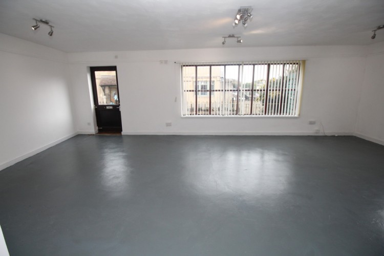 Images for Post House, Park Lane, Chippenham