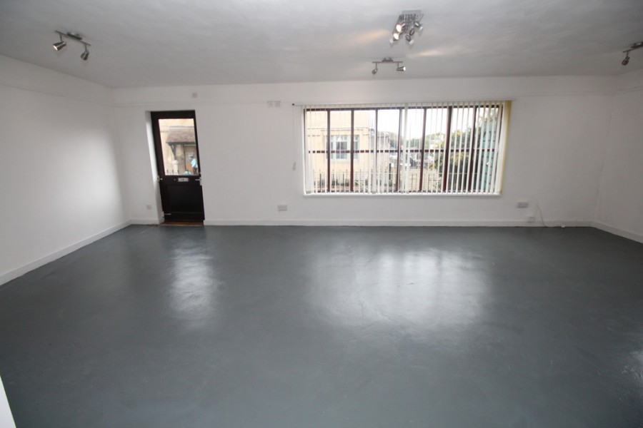 Images for Post House, Park Lane, Chippenham
