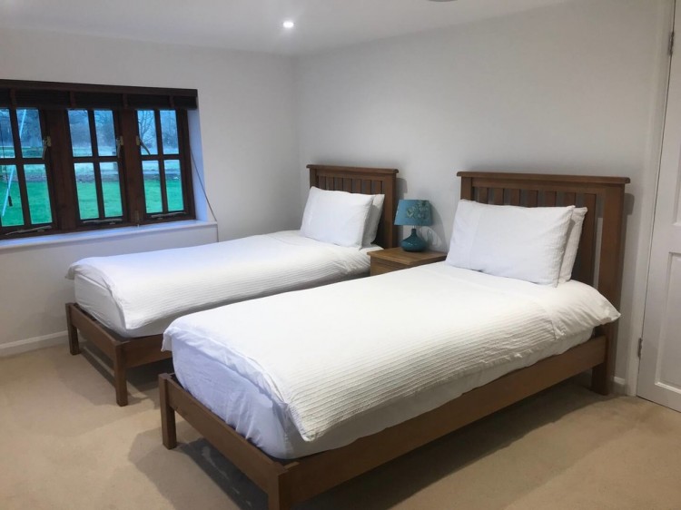 Images for Rowdecroft Farm Cottage, Rowde, Devizes