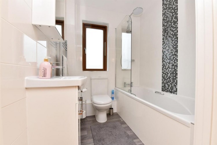 Images for Cowleaze, Chippenham